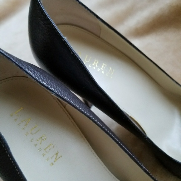 Ralph Lauren dark brown heels - Picture 3 of 3